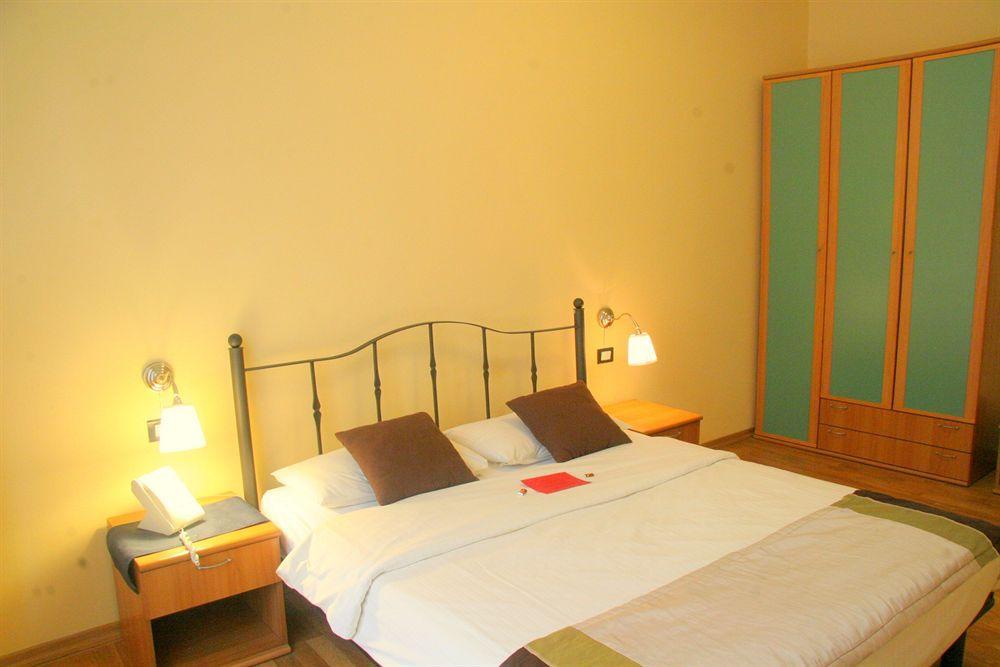 Central Hotel Tiepolo Prag Exterior foto